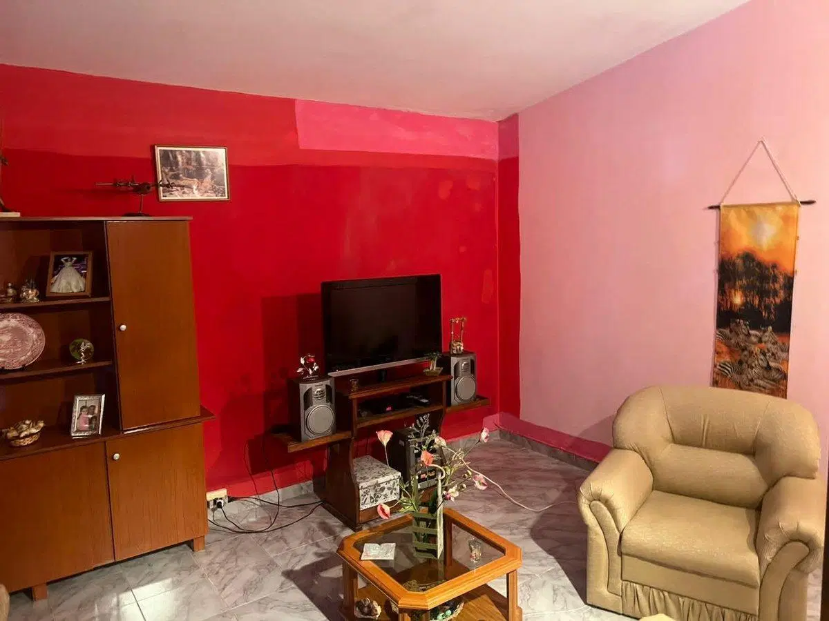 VENTA DOS CASAS DE 2 DORM EN ESTACION FLORES 4
