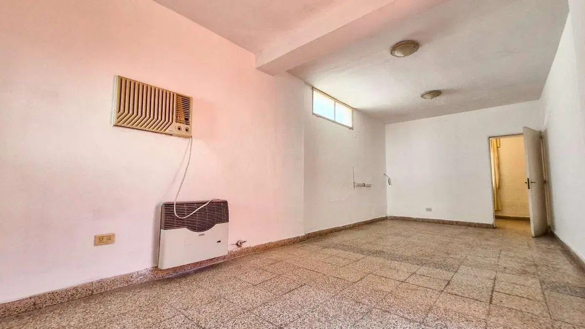 RE/MAX VENDE Bº CRISOL CASA 3 DORM. C/PILETA 5