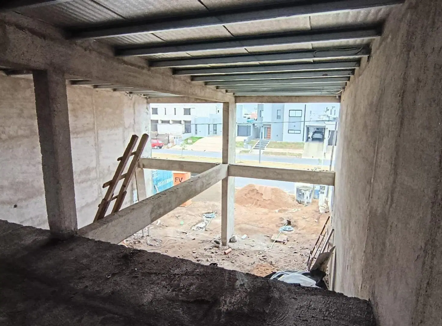LOCAL COMERCIAL- IDEAL PARA INVERSIÓN- DOCTA 3