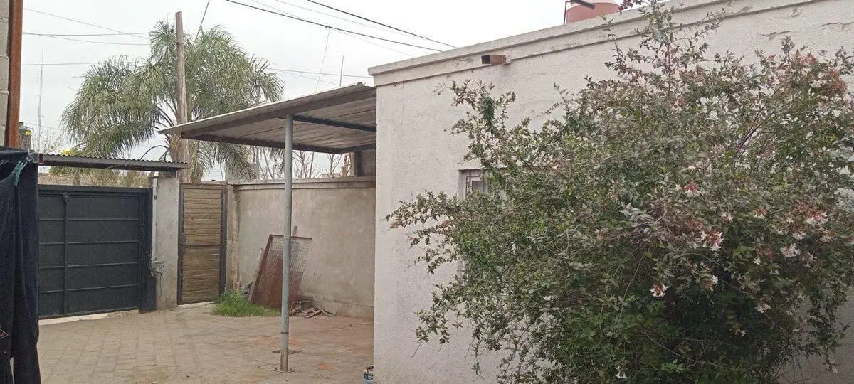 SE VENDE CASA B PAR. FUTURA A MTROS  AV.ARGENTINA 3