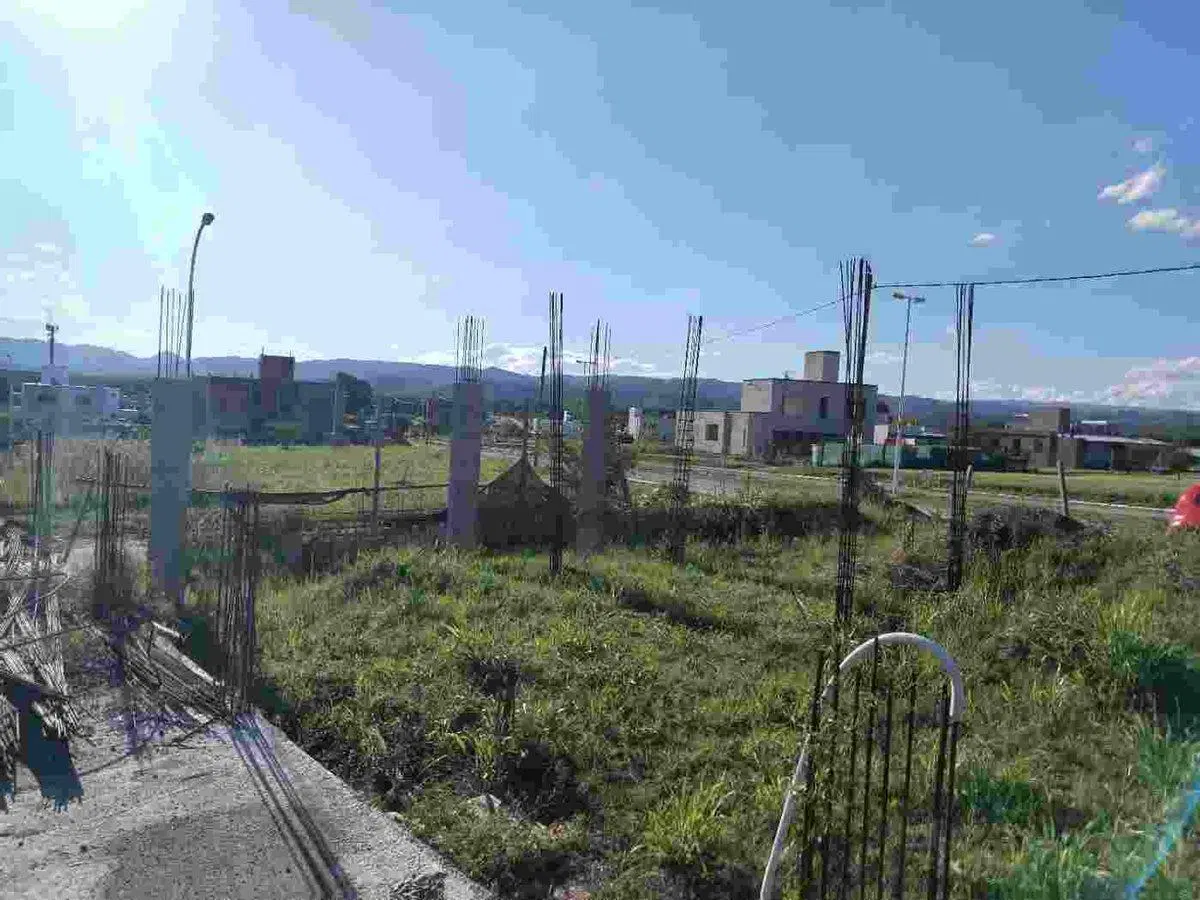TERRENO 477 M2 BARRIO AIRES DEL NORDESTE UNQUILLO 4