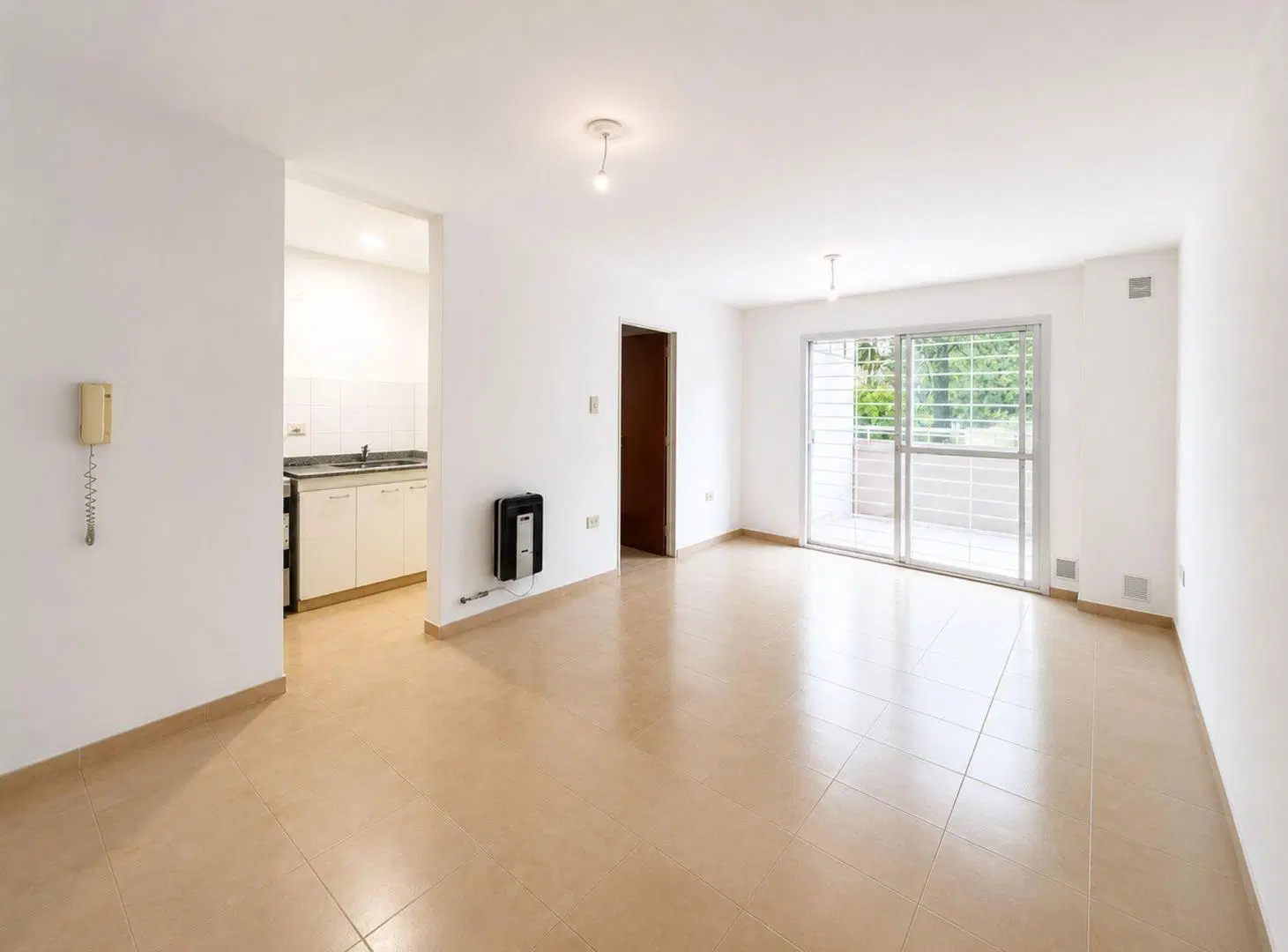 VENTA DEPARTAMENTO BALCONES DEL CHATEAU 3 DORM- PB 3