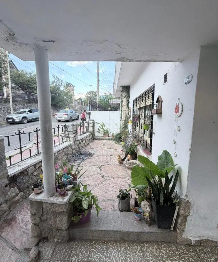 VENTA CASA 3 DORMITORIOS - CENTRO DE LA FALDA 2