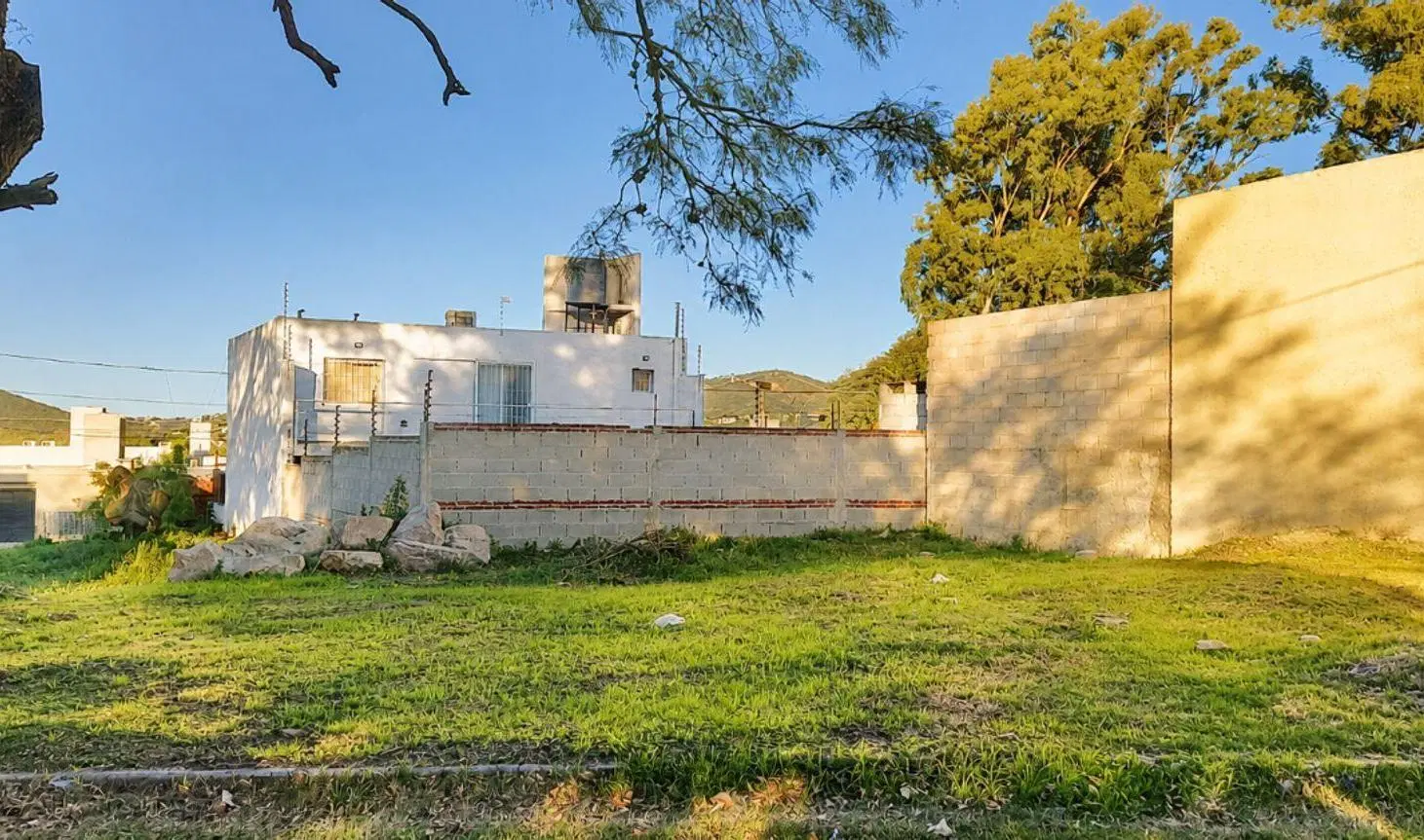 VENTA LOTE 255 M2 B° EL PARAISO LA CALERA 5
