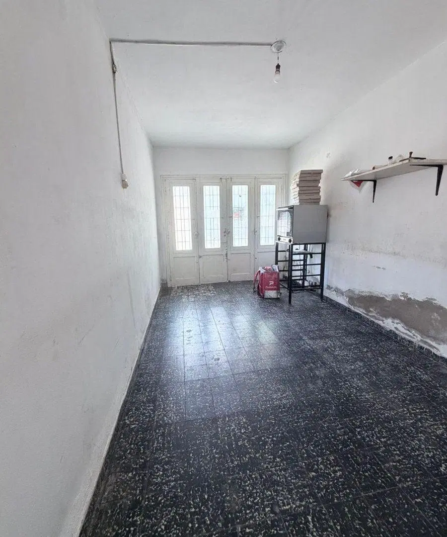 VENDO CASA 3 DORMIOTORIOS - BARRIO EMPALME- 4