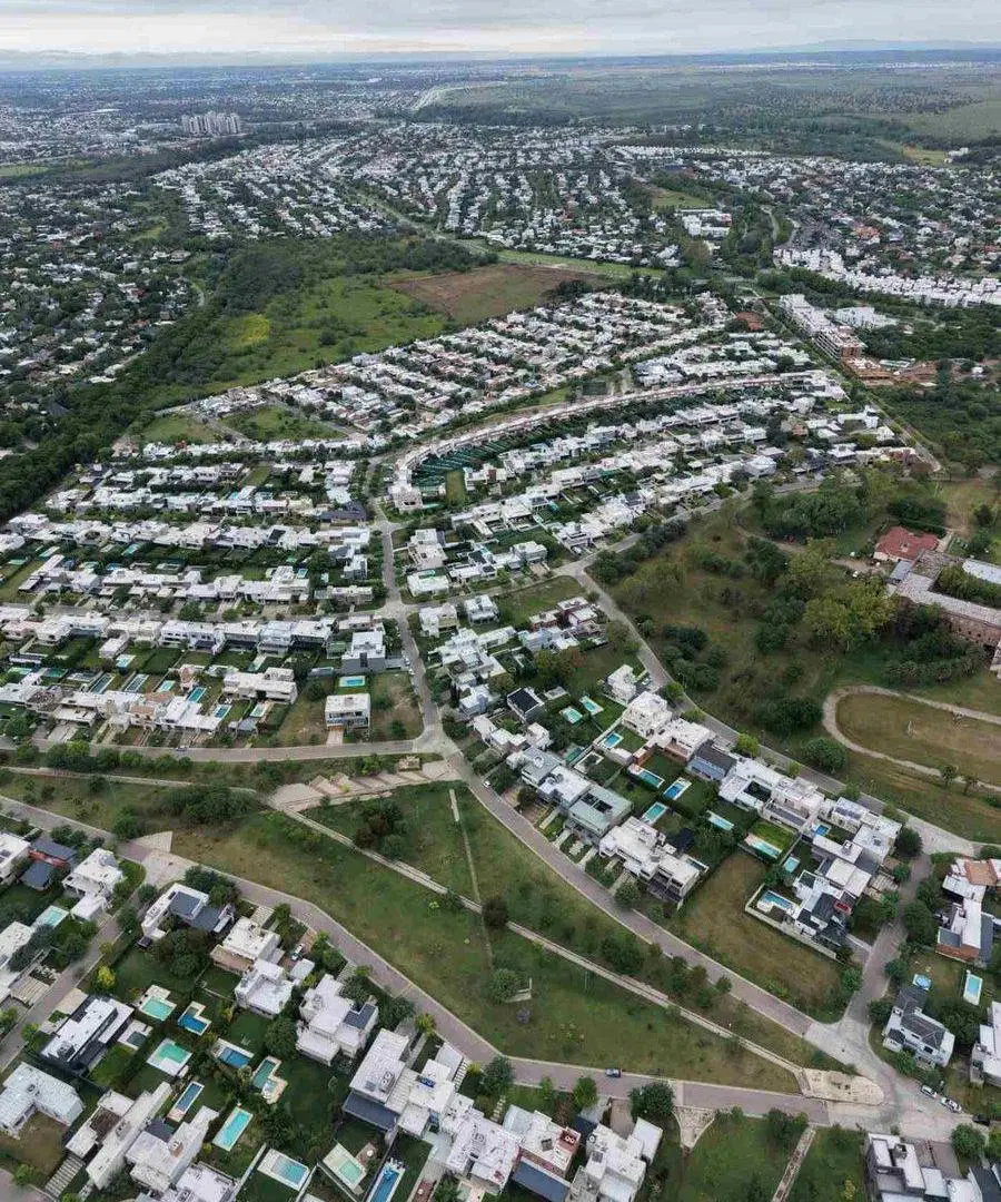 Venta lote 600m en Santina Norte - valle Escondido 2