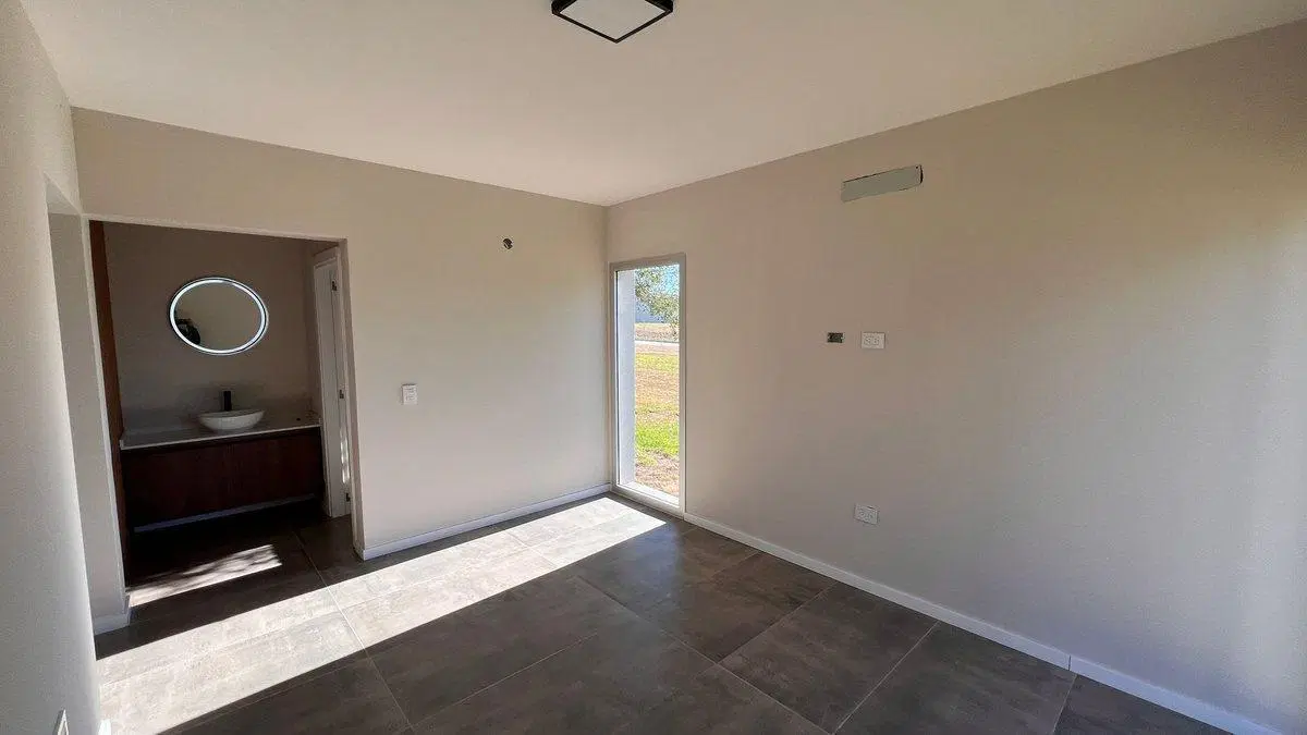 CASA EN TEJAS 4 PLANTA BAJA MALAGUEÑO 5