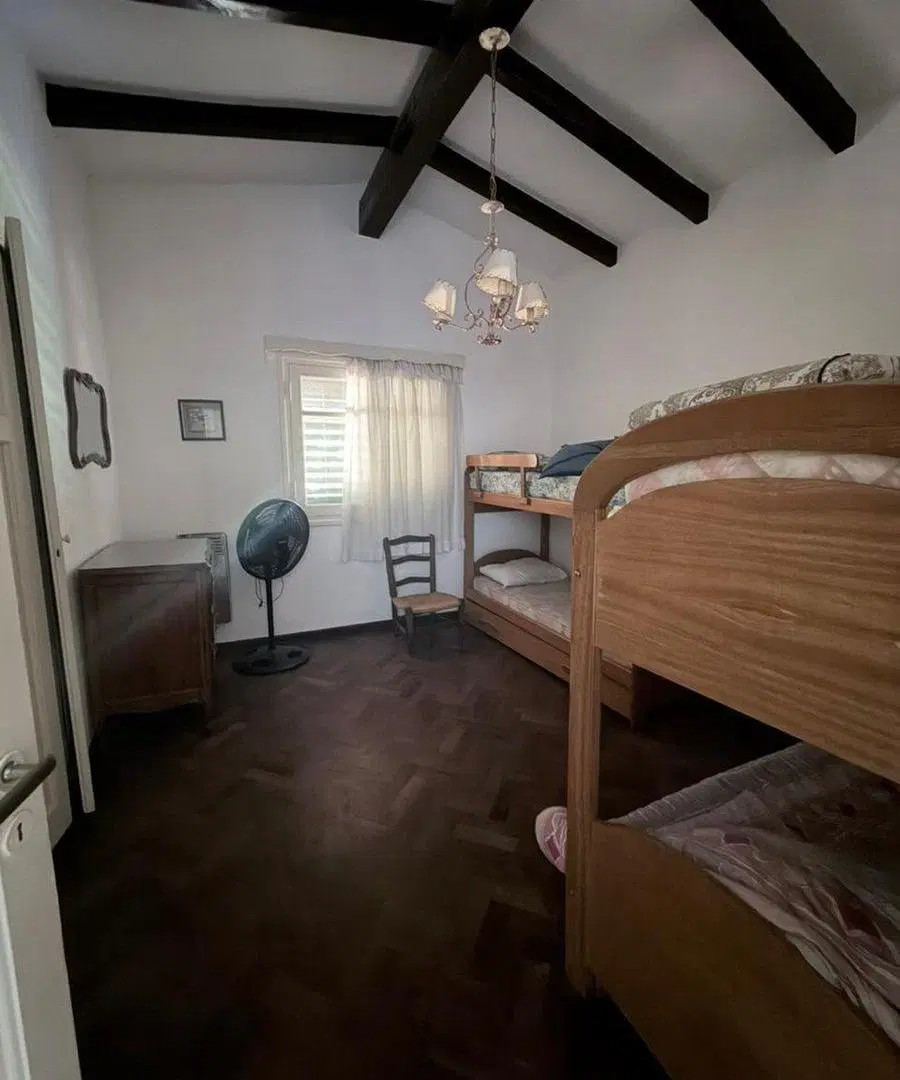 VENDO CASA 4 DORMI - PARQUE SIQUIMAN - GRAN LOTE 2