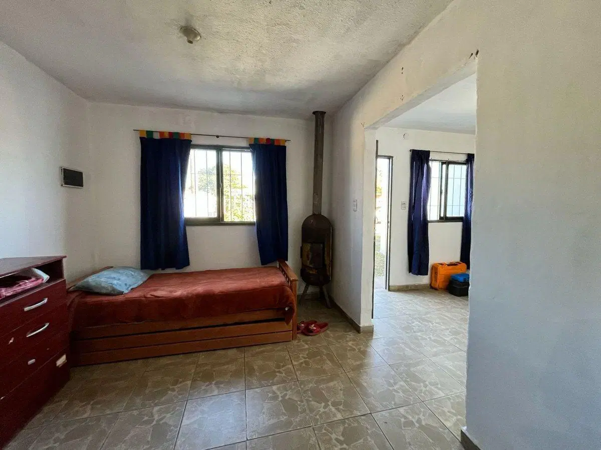 SE VENDE CASA ESTACION COLONIA TIROLESA 4