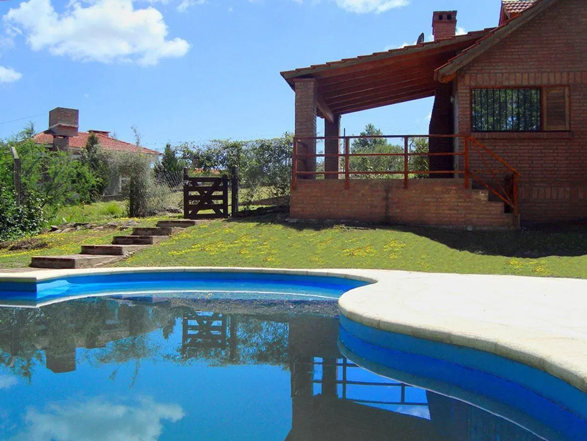 SE VENDE COMPLEJO DE CABAÑAS EN SAN ANTONIO 2