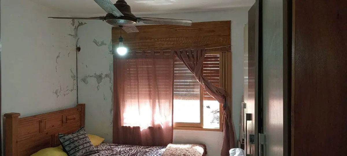 SE VENDE CASA ZONA SUR A REFACCIONAR 2 DOR 4