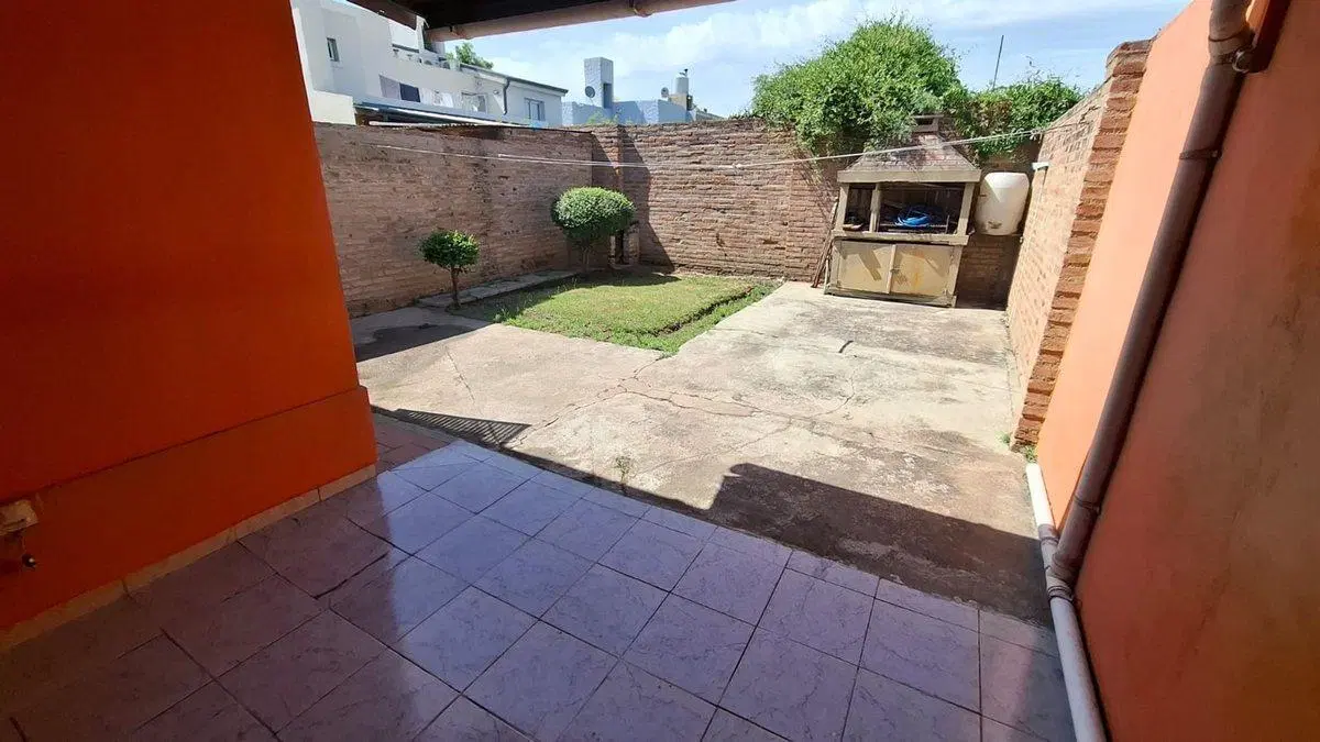 SE VENDE CASA APTA CREDITO SOLARES DE SANTA MARIA! 3