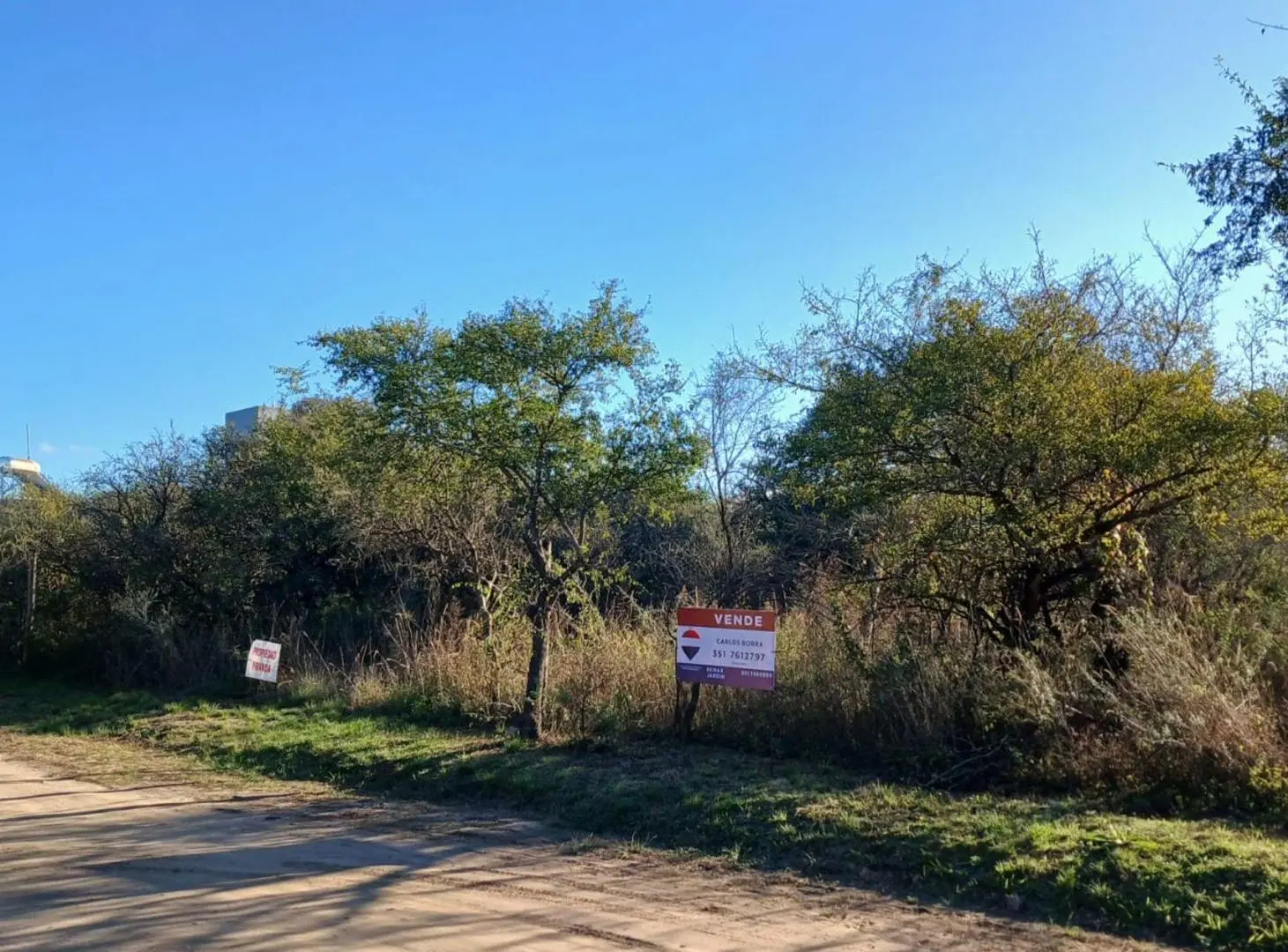 Vendo Lote 420m2 en Valle de Anisacate / Escritura 3