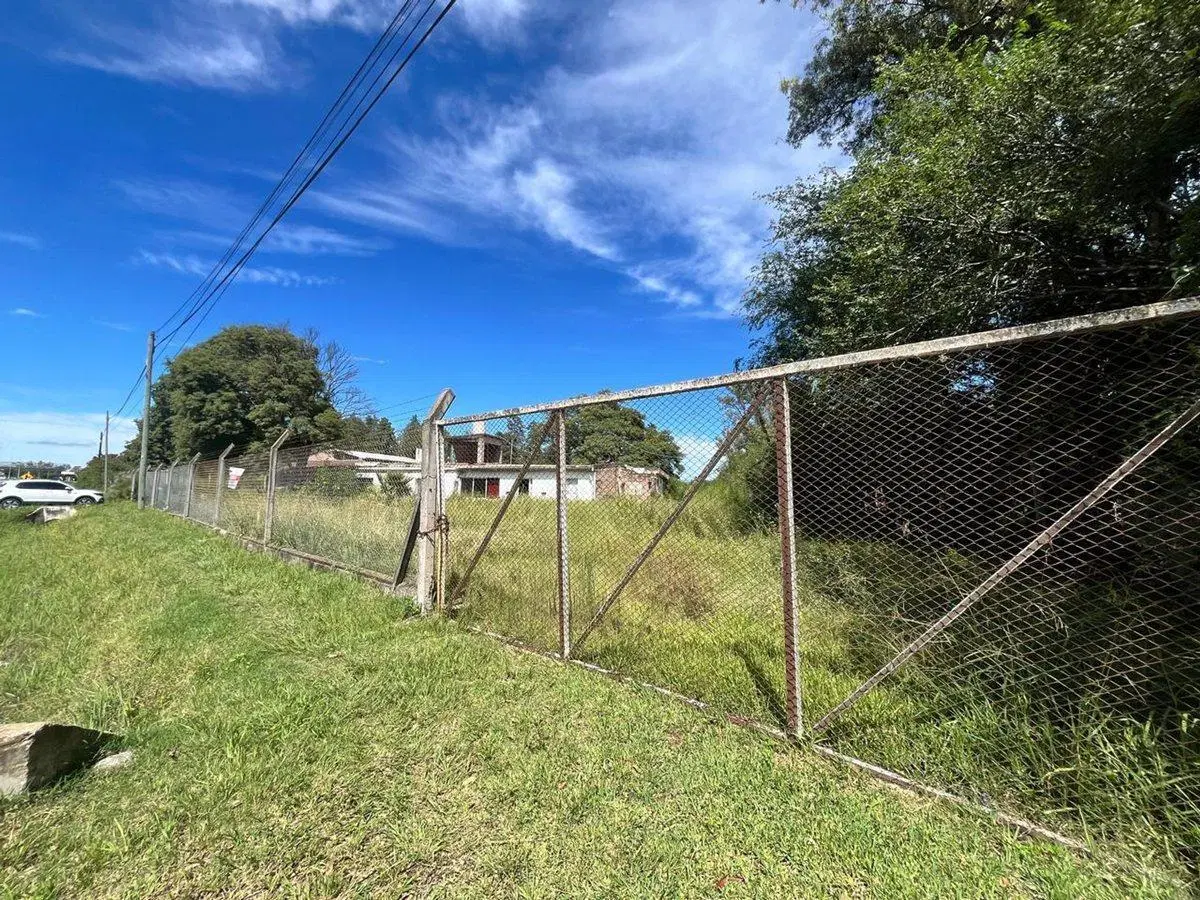 SE VENDEN 2 HA  CON 100M DE FRENTE RUTA 5 KM 18 2
