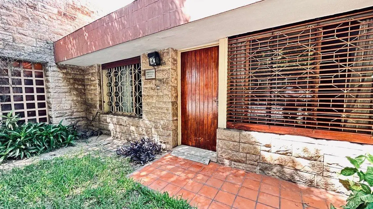 VENTA CASA DE 2 PISOS  EN PARQUE ATLANTICA 3