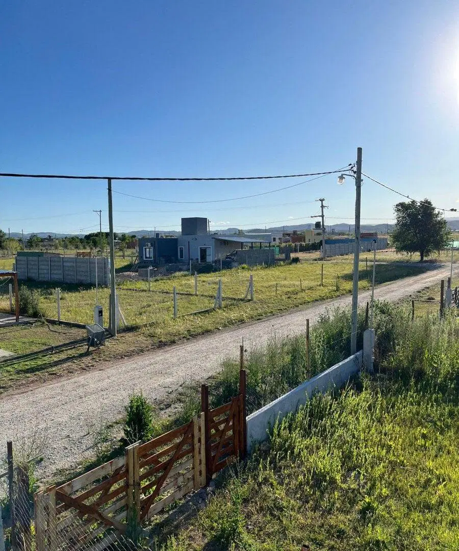 SE VENDE TERRENO EN ANISACATE Bº KANMAR 2