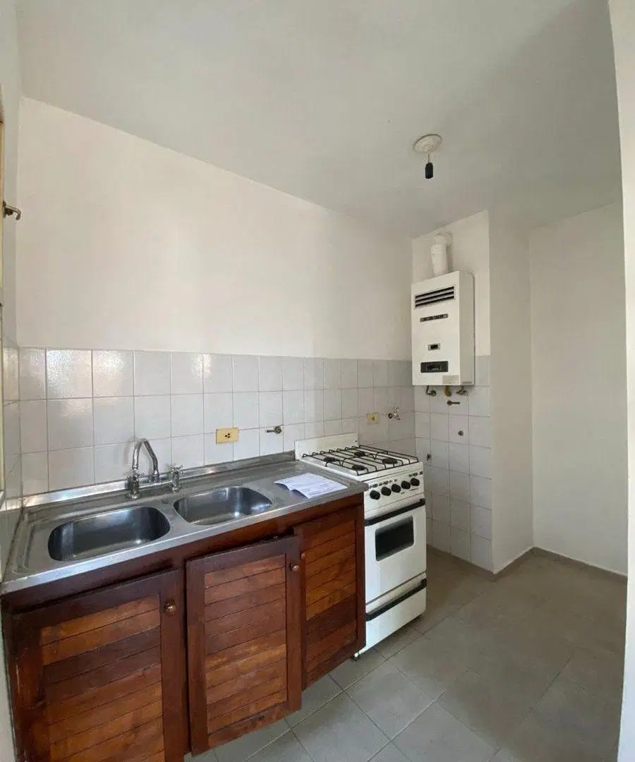 VENTA DEP 1 DOR C/ESCRITURA USD 35000 2