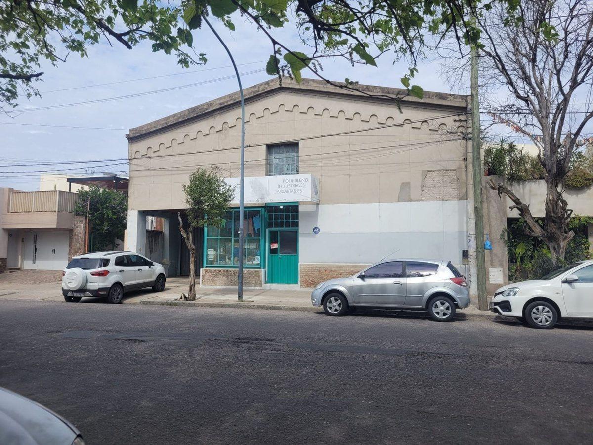 VENTA TERRENO CON LOCAL GENERAL BUSTOS
