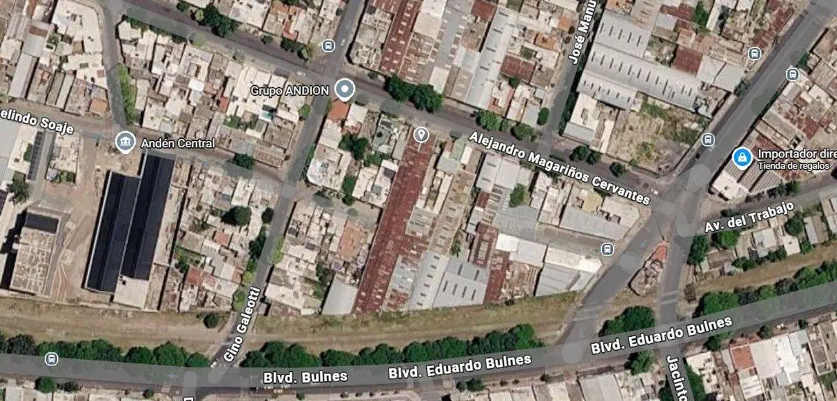 VENTA TERRENO CON LOCAL GENERAL BUSTOS 5