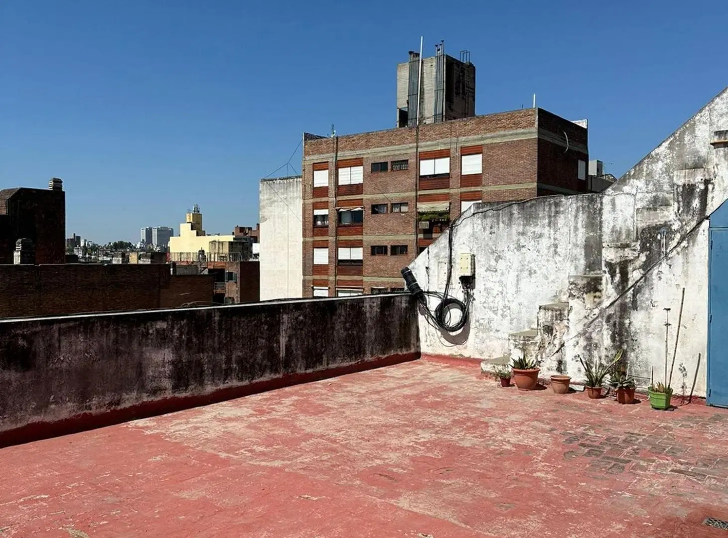 SE VENDE MONOAMBIENTE SANTA ROSA 1119 ALBERDI 5