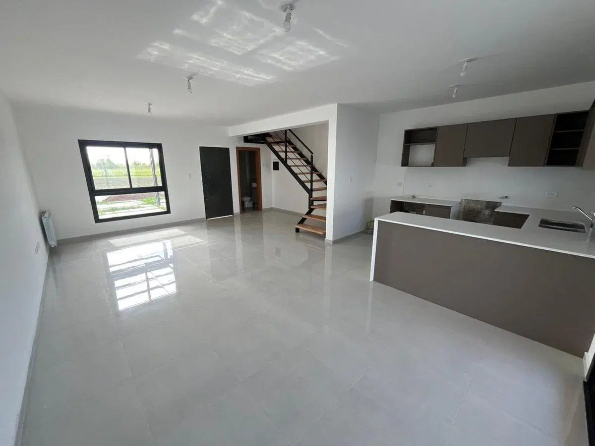 VENTA DUPLEX QUEBRADA DE MANANTIALES 3 DORMITORIOS 2