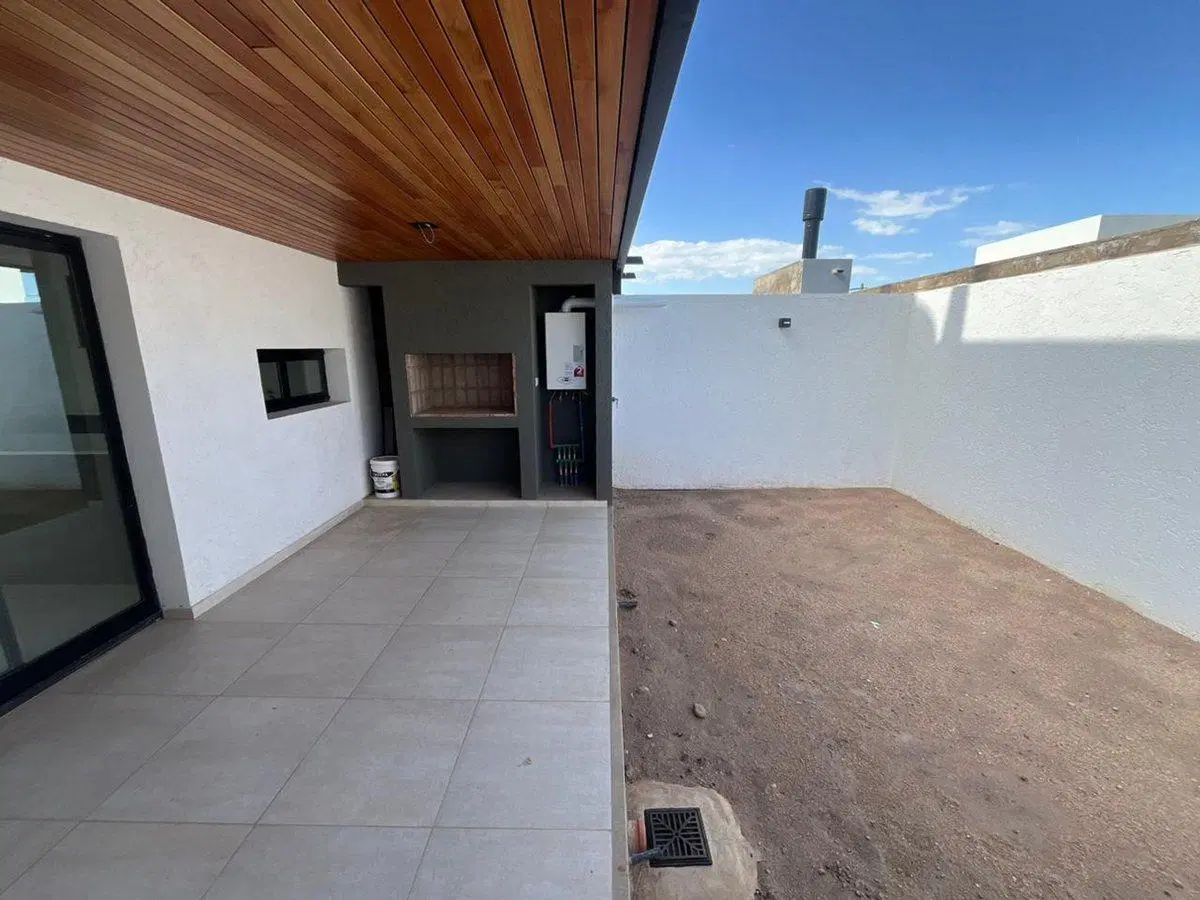 VENTA DUPLEX QUEBRADA DE MANANTIALES 3 DORMITORIOS 3