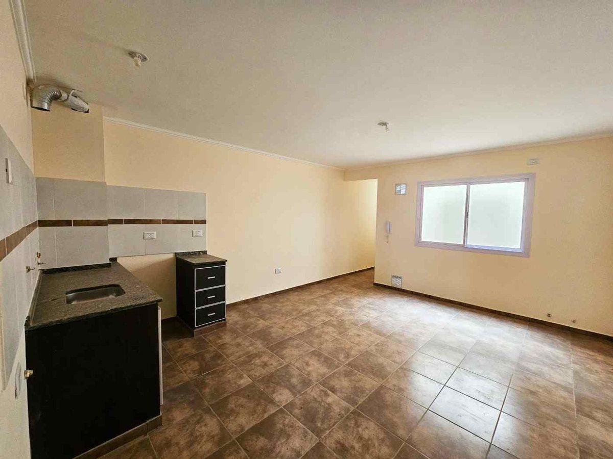 VENTA DEPTO 1 DORM ALTO ALBERDI ESCRITURA ESTRENAR