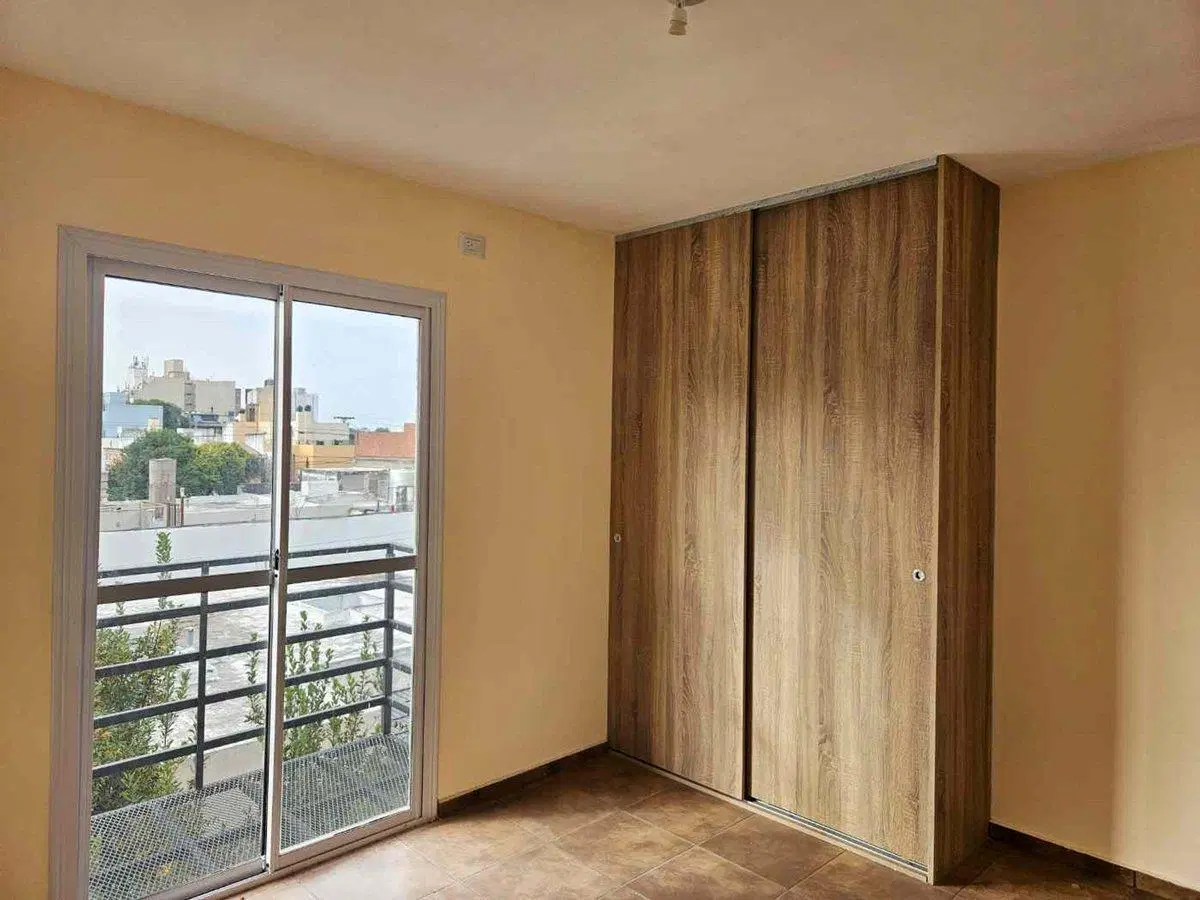 VENTA DEPTO 1 DORM ALTO ALBERDI ESCRITURA ESTRENAR 2