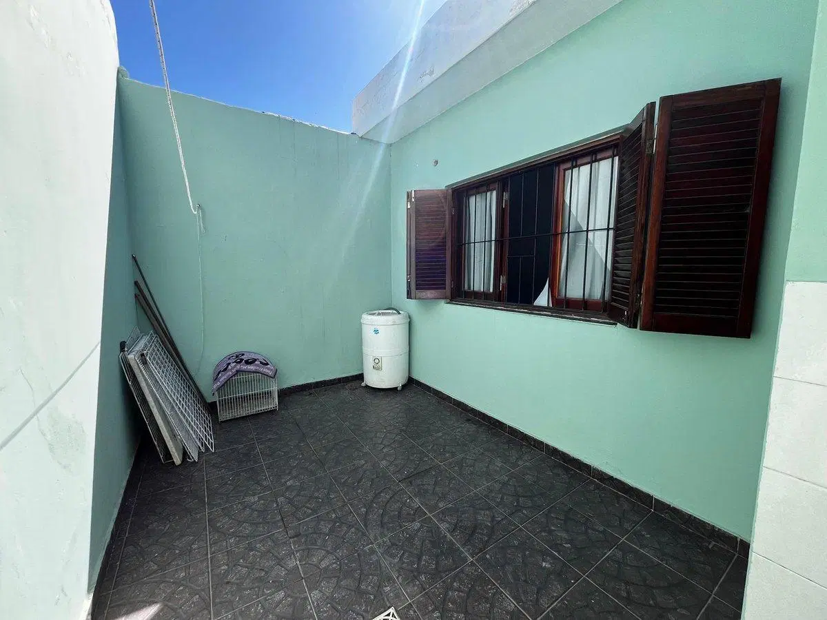 VENTA 3 CASAS ZONA SUR INVERSION ALTA RENTABILIDAD 5
