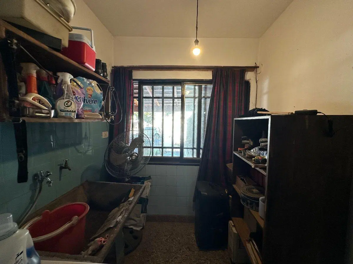 VENTA CASA ESQUINA 2 DORMITORIOS B BIALET MASSE 2