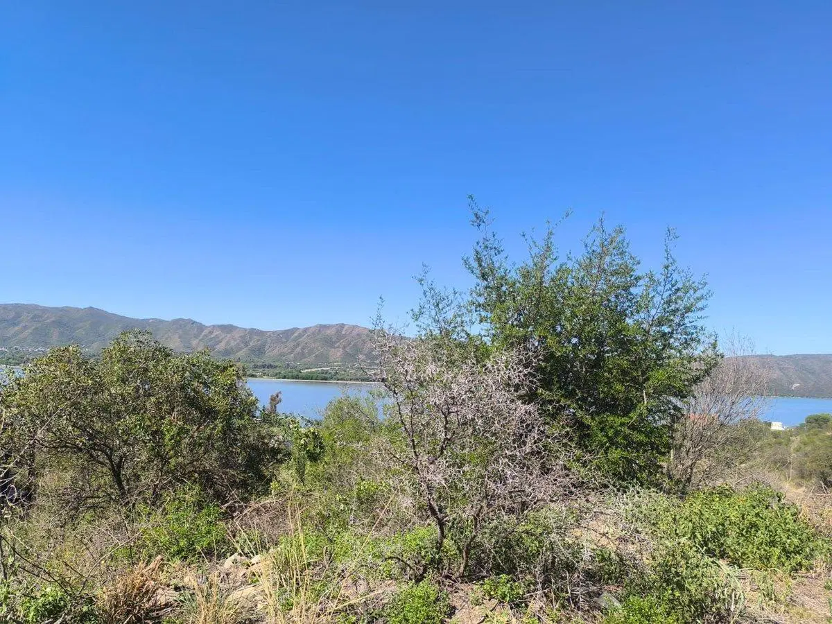 VENTA LOTE PARQUE SIQUIMAN VISTA AL LAGO 3