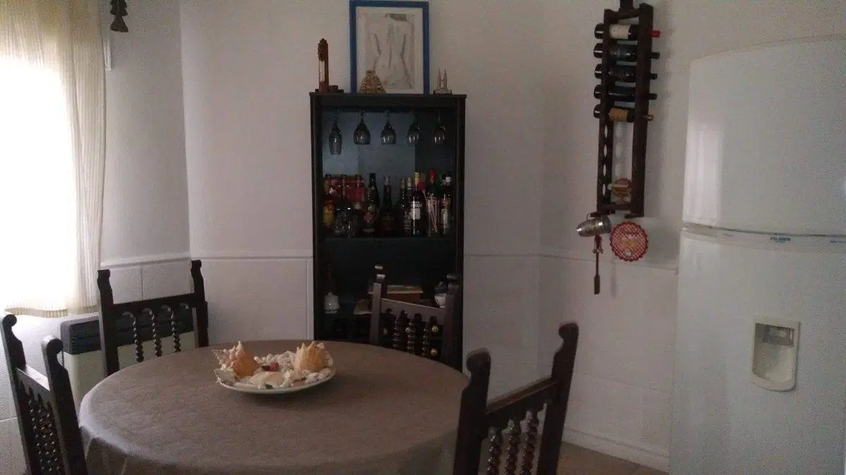 VENTA PH esquina Av. General Artigas 2