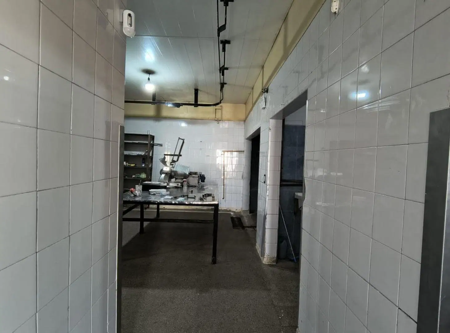 ALQUILER LOCAL BARRIO CAFERRATA 2