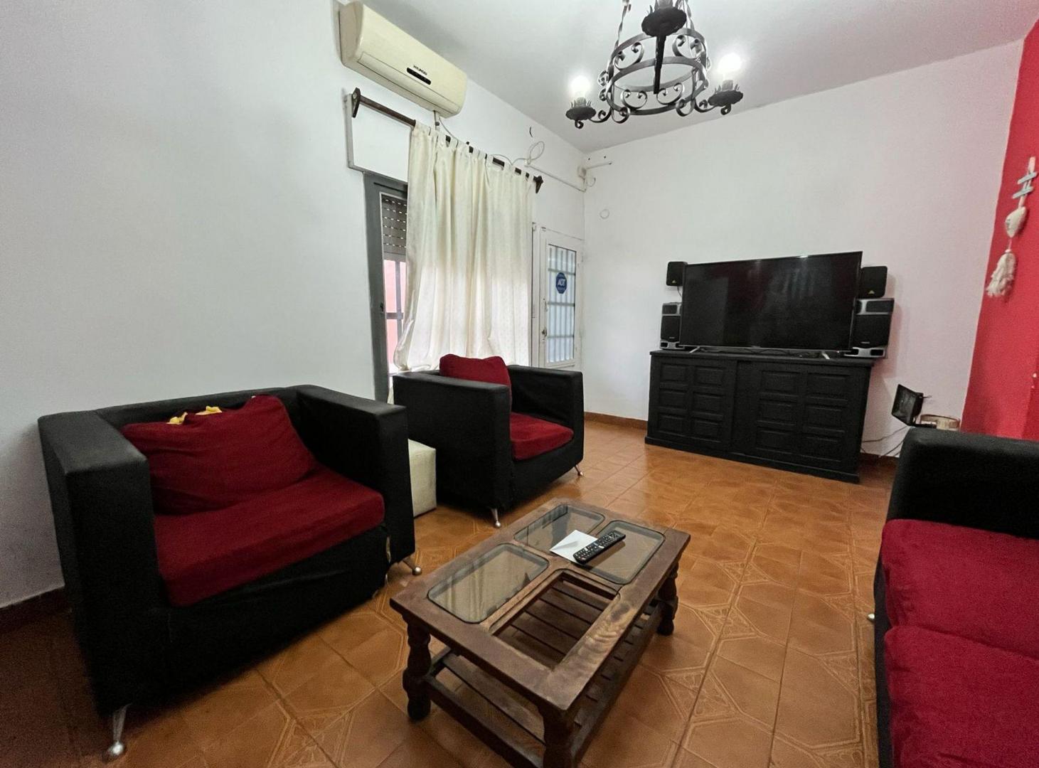 SE VENDE CASA CON PATIO EN BARRIO OBSERVATORIO
