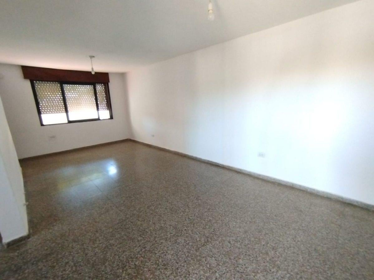 ALQUILER, 2 DORMITORIOS, COCHERA, BALCON Y ASADOR