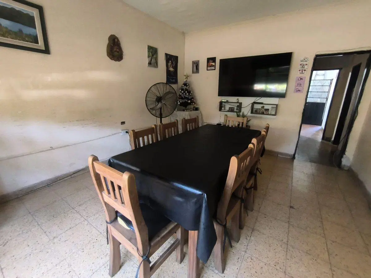 CASA EN VENTA Bª VILLA LIBERTADOR  BUENA UBICACION 4