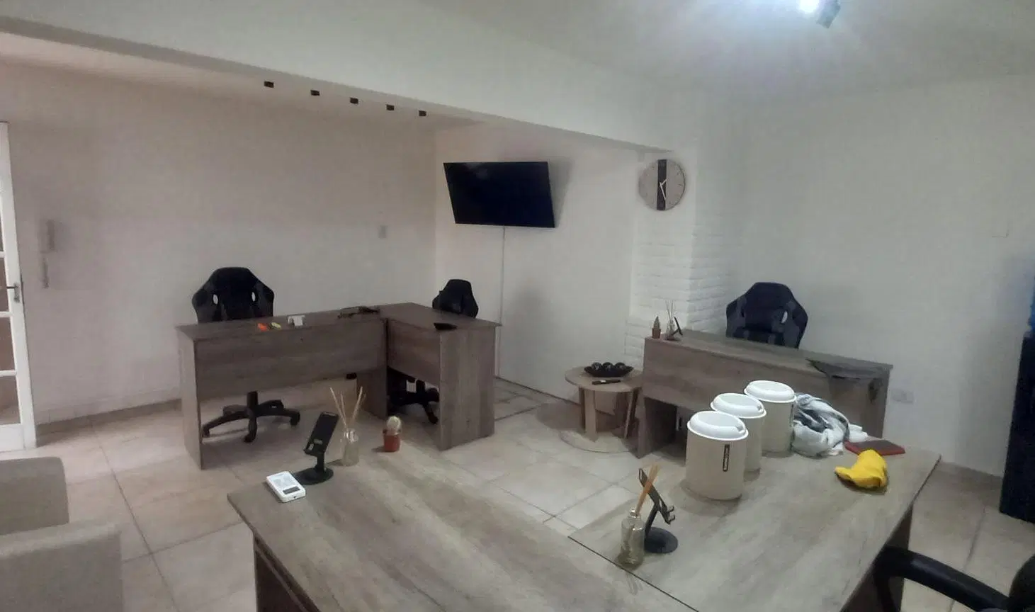 VENTA OFICINA PB INTERNA BARRIO GENERAL PAZ 2