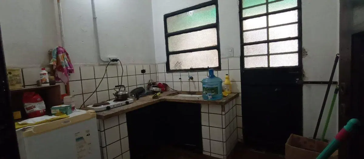 VENDO CENTRO LOCAL CON BUENA RENTA 5
