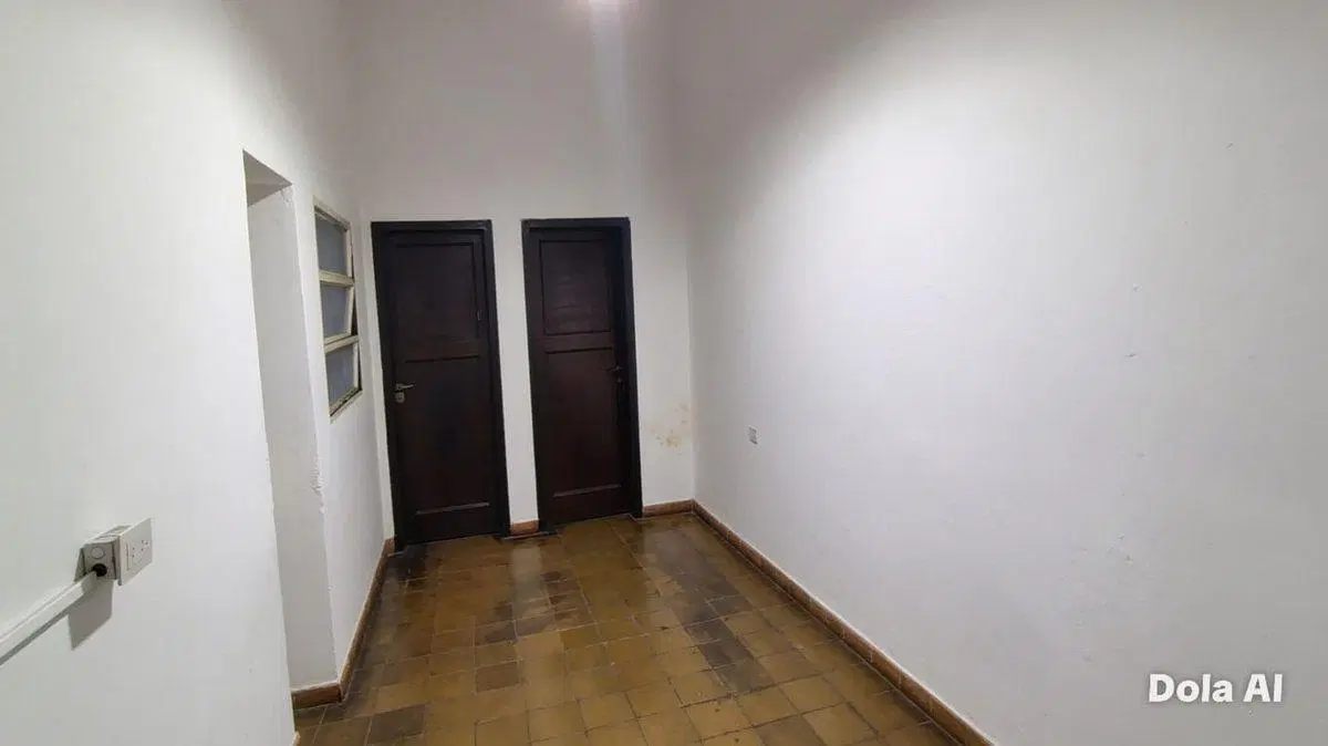 VENDO CENTRO LOCAL CON BUENA RENTA 2