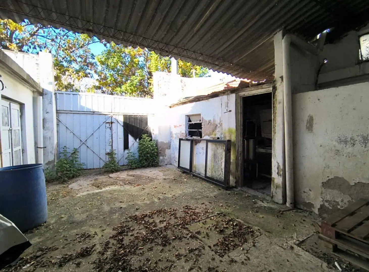 ALQUILER GALPON-DEPOSITO BARRIO CAFFERATA 3
