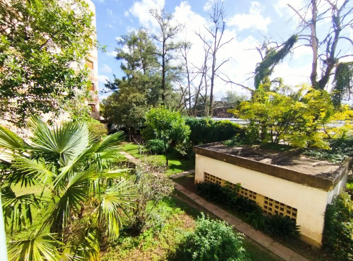 VENTA DEPTO  3 DORM , BALCON B°SANTA ISABEL 4