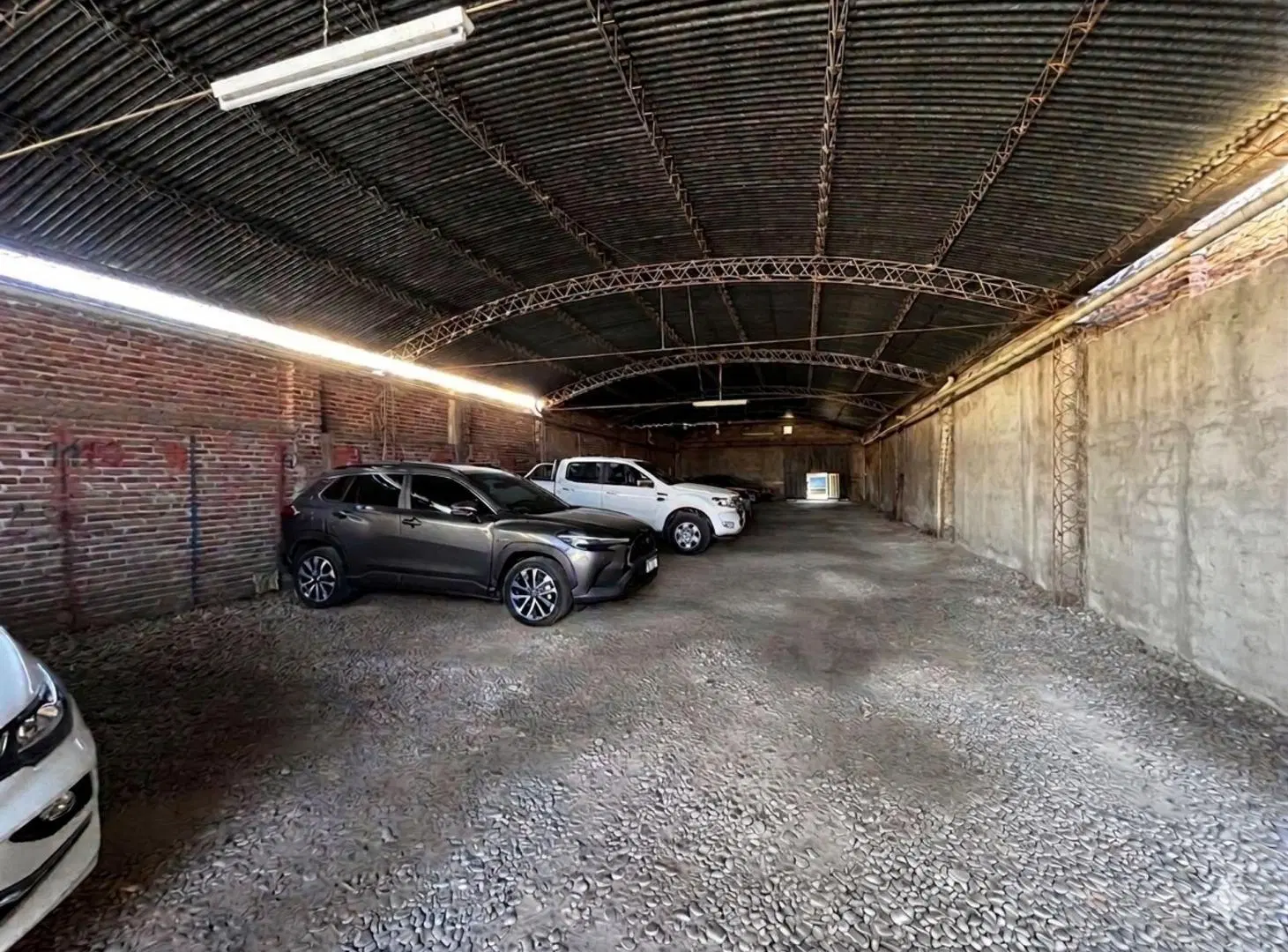 VENTA LOTE Y GALPÓN BARRIO ROGELIO MARTINEZ 462 M2 5