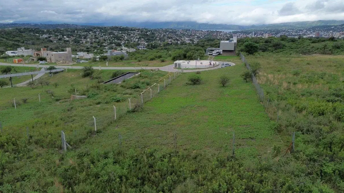 VENDE LOTE EN VENTURIA PUEBLO SERRANO (CARLOS PAZ) 2