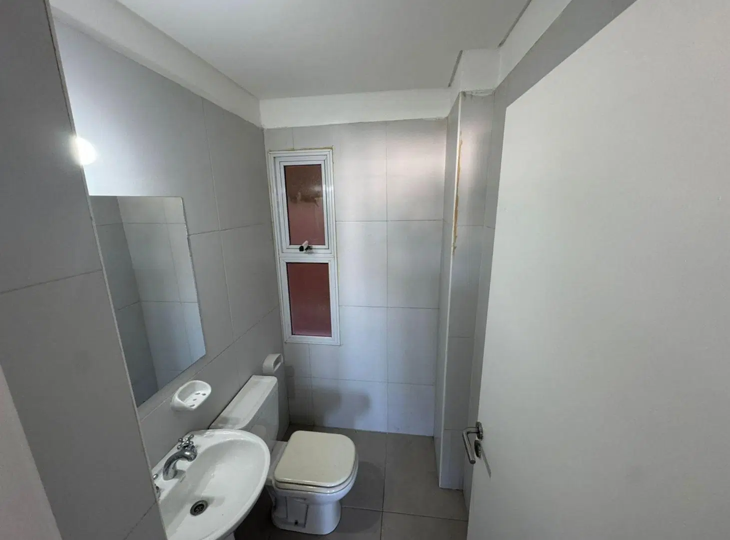 RE/MAX VDE DPTO CON COCHERA 2 DORM 2 BAÑOS 5