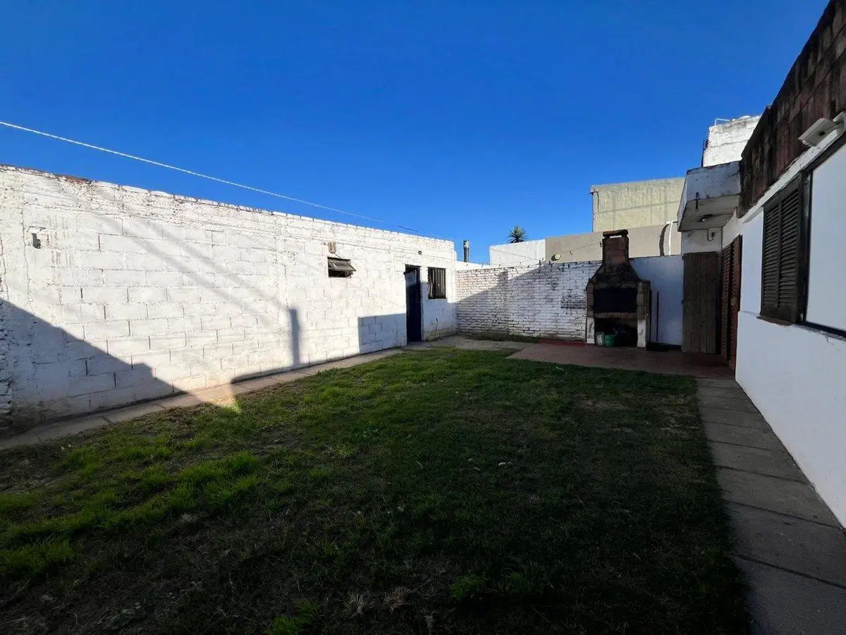 VENTA CASA ESQUINA SOBRE CACHEUTA COMERCIAL 3