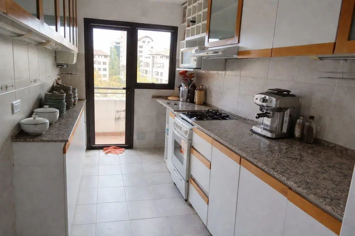 VENTA CASONAS DEL SUR 2 DORM. 2 BAÑOS COCHERA SUB. 4