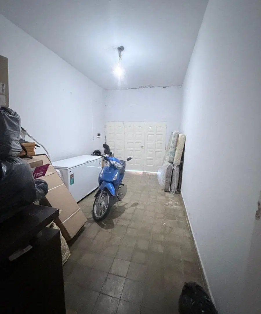 VENDO CASA MAS  DEPTO - BARRIO  ALTAMIRA 4