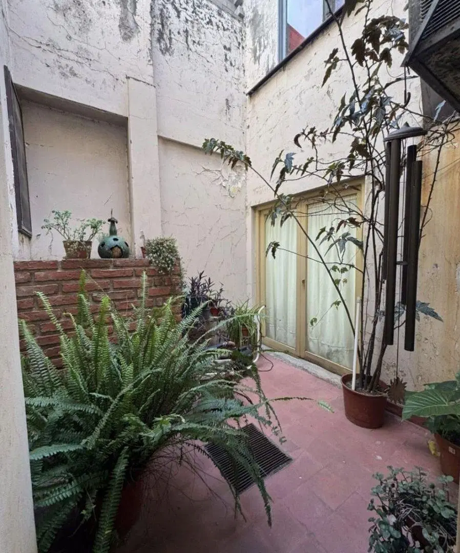 VENTA CASA-COSQUIN 6 DOR-COCHERA-CENTRO-APTA CRED. 2