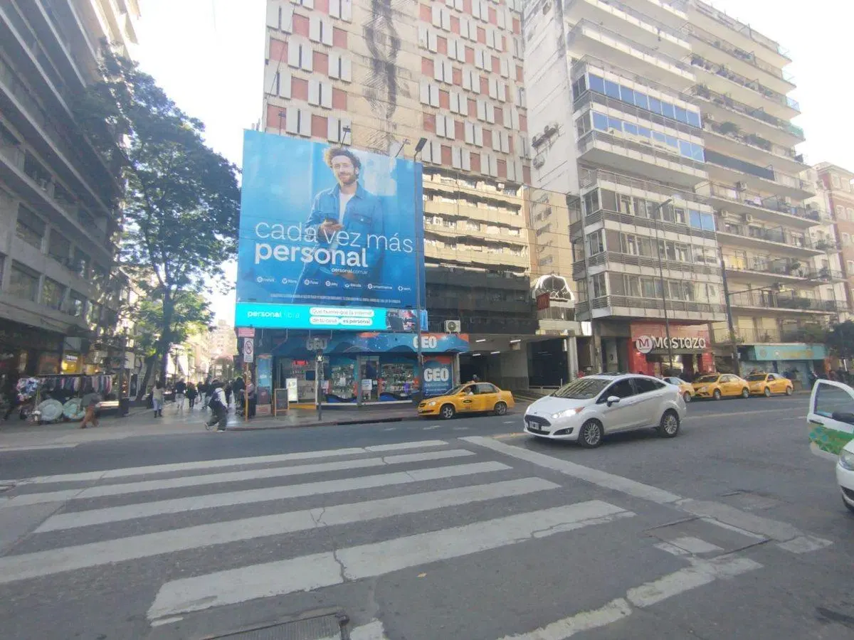 COCHERA -  CENTRO DE CBA - alquiler  mensual 8