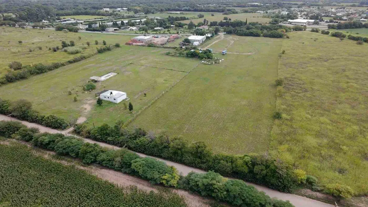 REMAX VENDE 2,8 HECTAREAS SOBRE CMNO. A TIROLESA 2